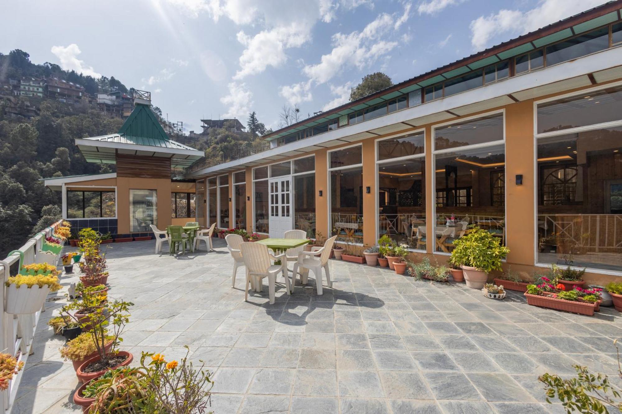 Lords Garden Glory Hotell Shimla Exteriör bild