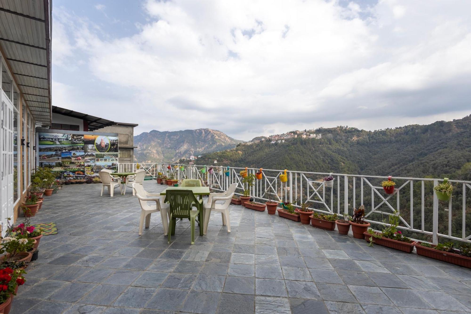 Lords Garden Glory Hotell Shimla Exteriör bild
